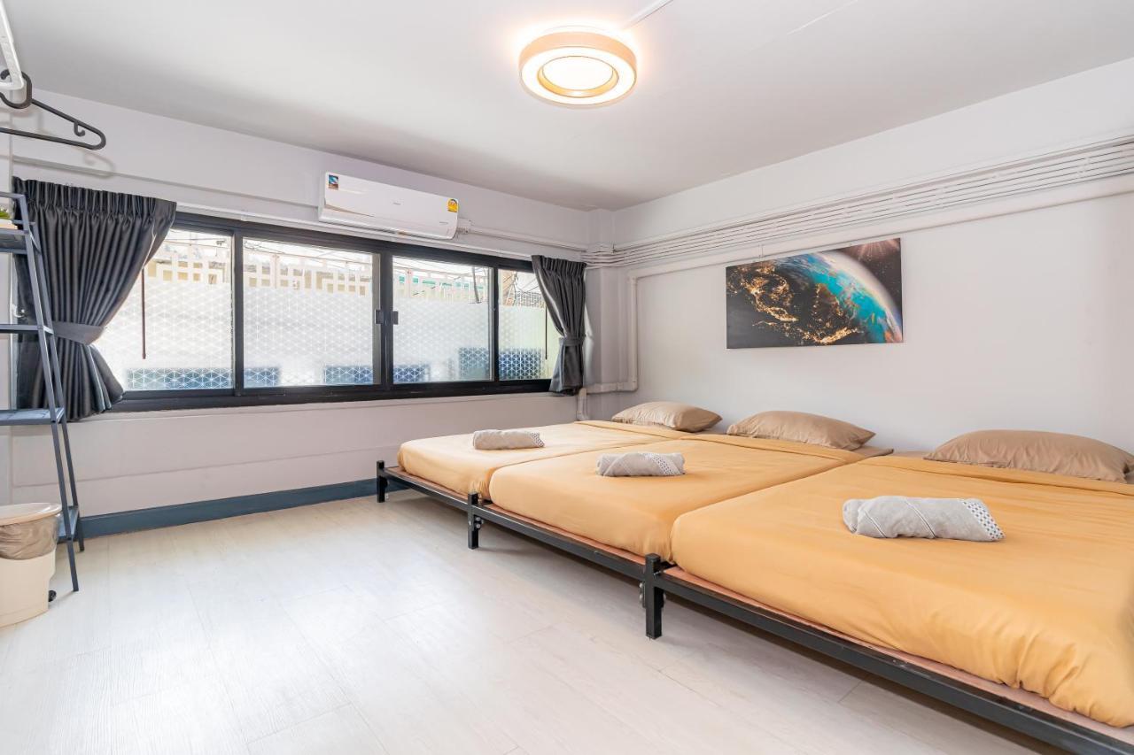 Snoozzze Hostel ใกล้รถไฟฟ้า ย่านบางรัก (Adults Only) Bangkok Exterior foto