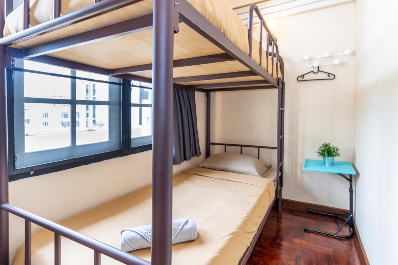 Snoozzze Hostel ใกล้รถไฟฟ้า ย่านบางรัก (Adults Only) Bangkok Exterior foto
